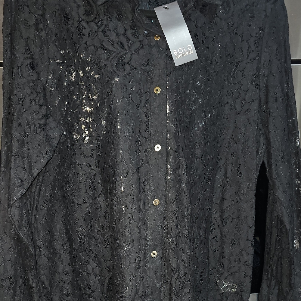 BOLD elements Black Lace Top
